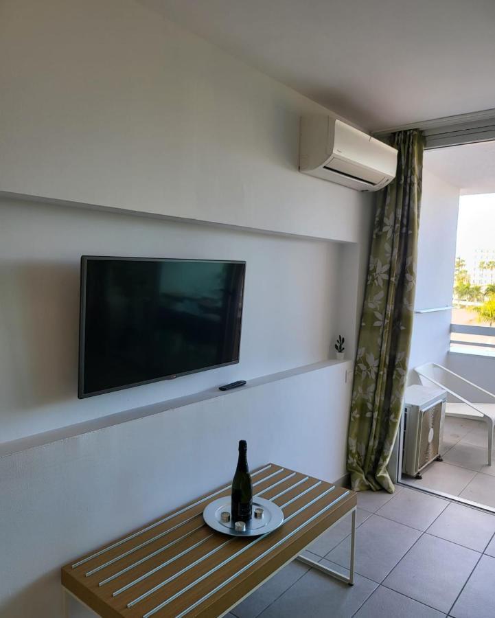 Moderno Apartamento Cerca De La Playa 18 Daire San Bartolomé Dış mekan fotoğraf